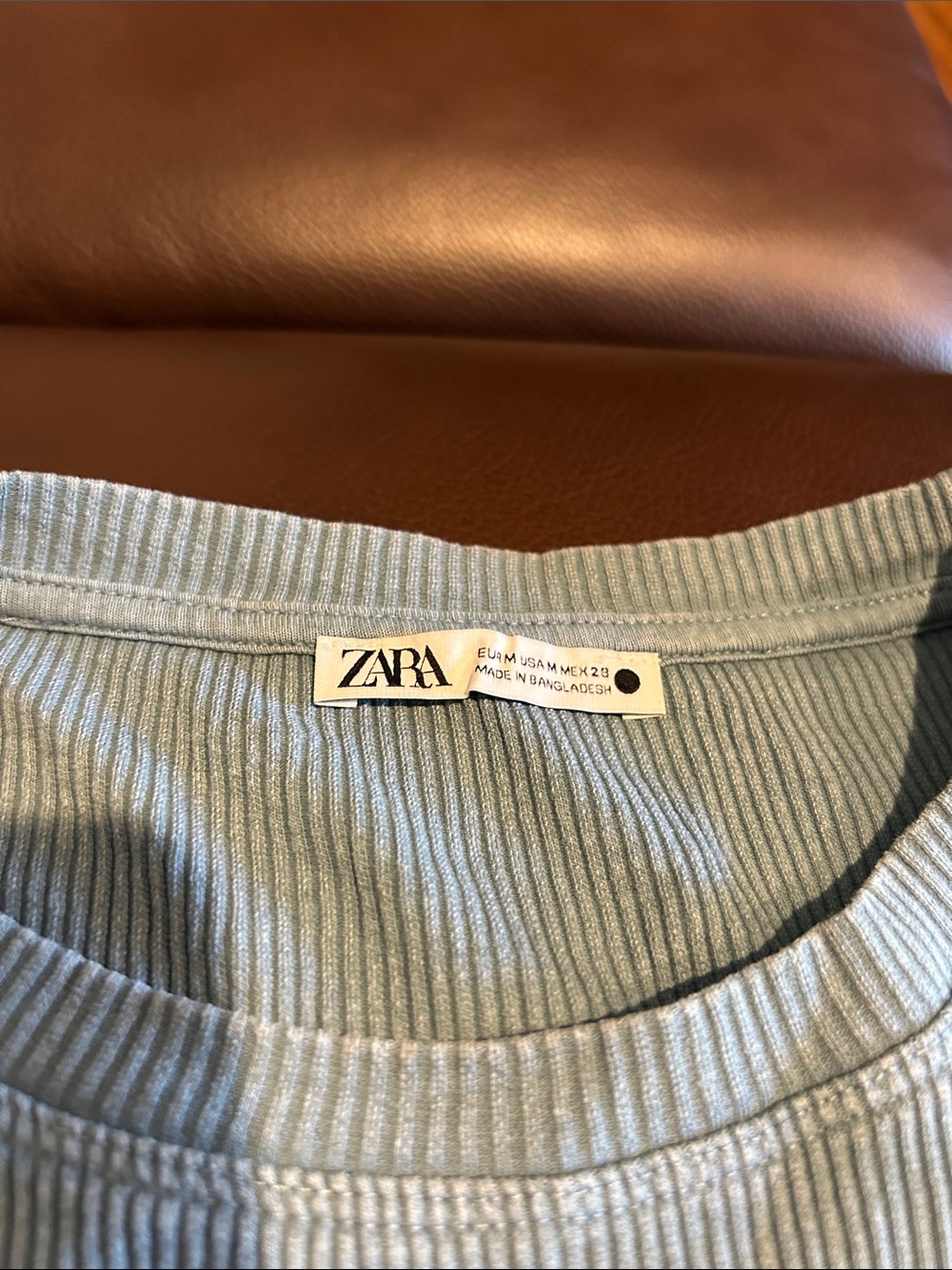 Zara Light Blue Ribbed Ruffle Sleeve Tee - Picture 2 of 6